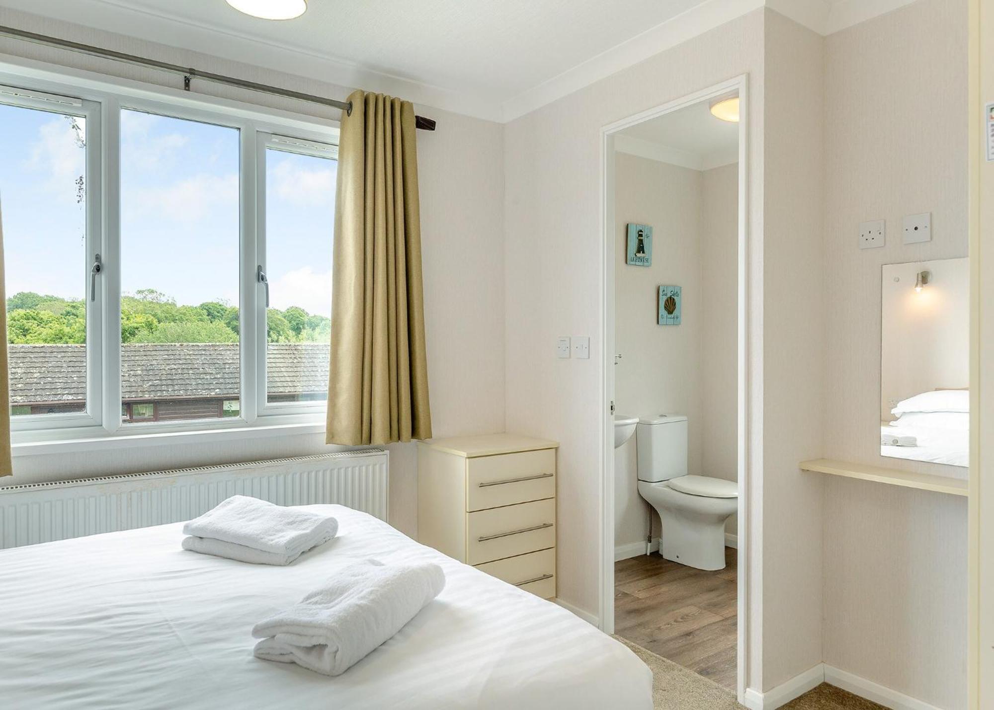 Meadow Lakes Holiday Park St Austell Bagian luar foto