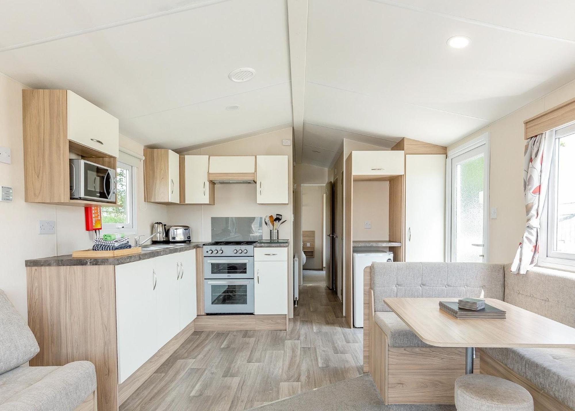 Meadow Lakes Holiday Park St Austell Bagian luar foto
