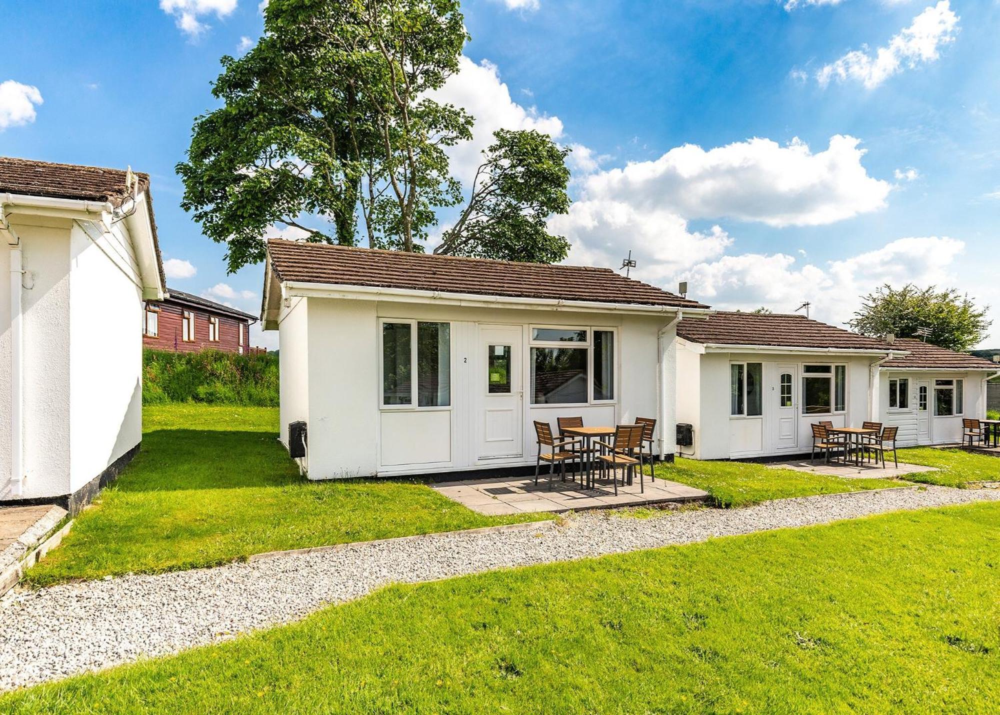 Meadow Lakes Holiday Park St Austell Bagian luar foto